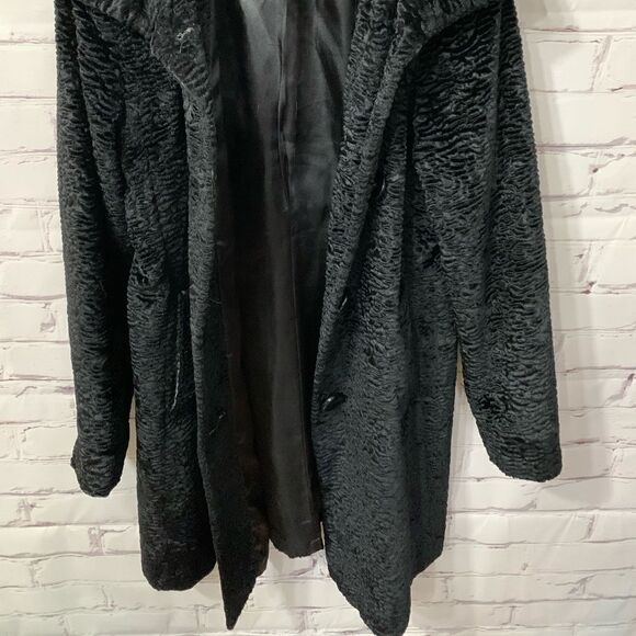 East 5th medium long black coat - Picture 7 of 8